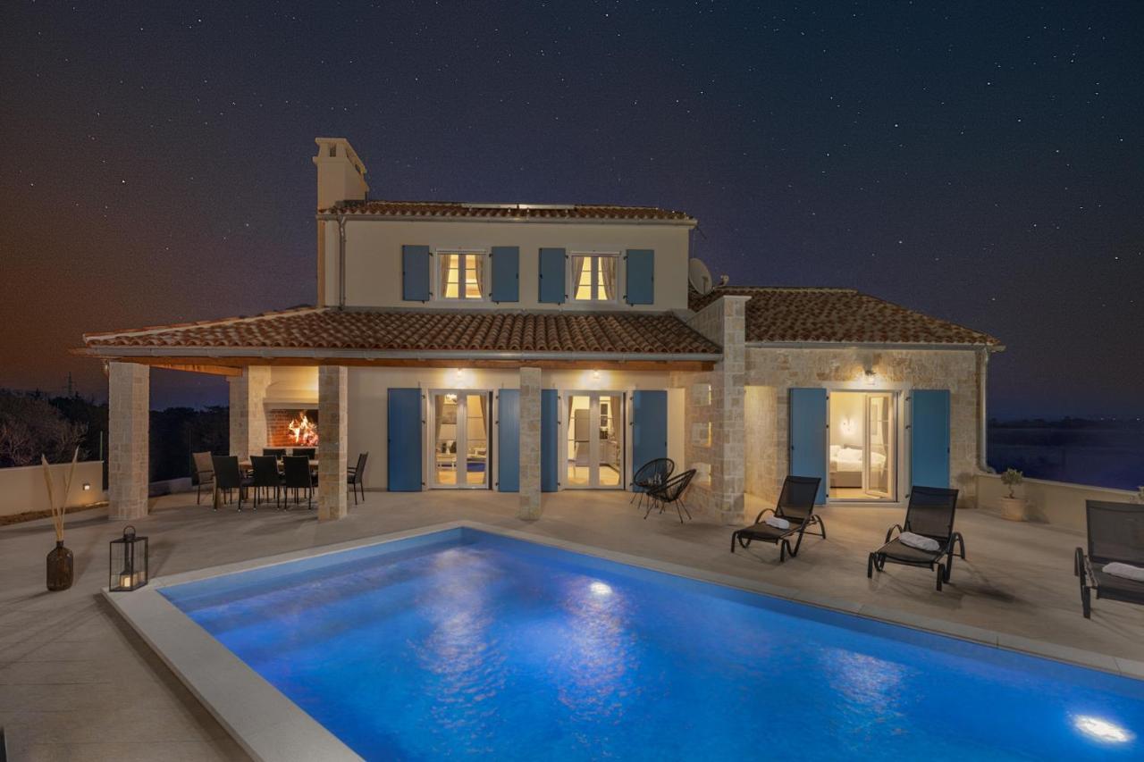 Villa Mediterra Prima Nin Bagian luar foto