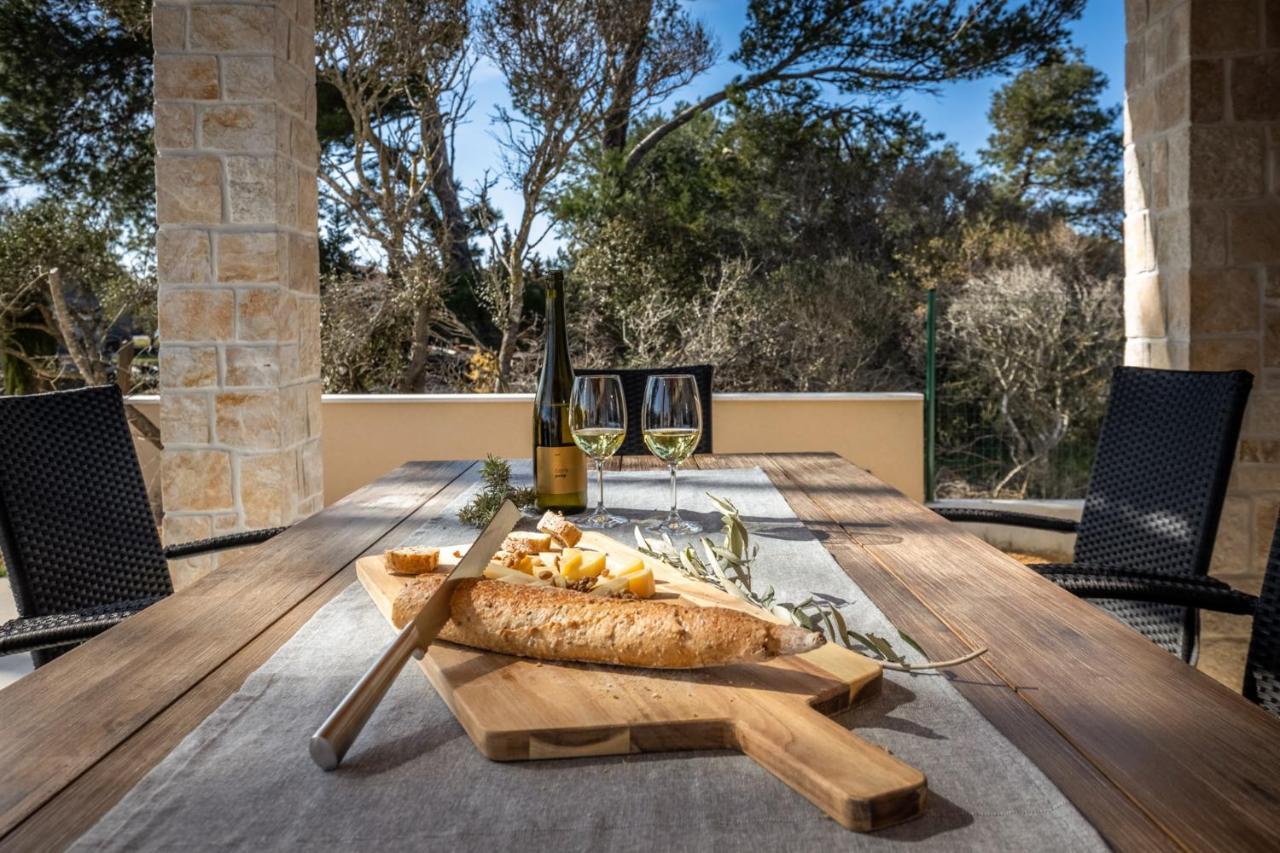 Villa Mediterra Prima Nin Bagian luar foto