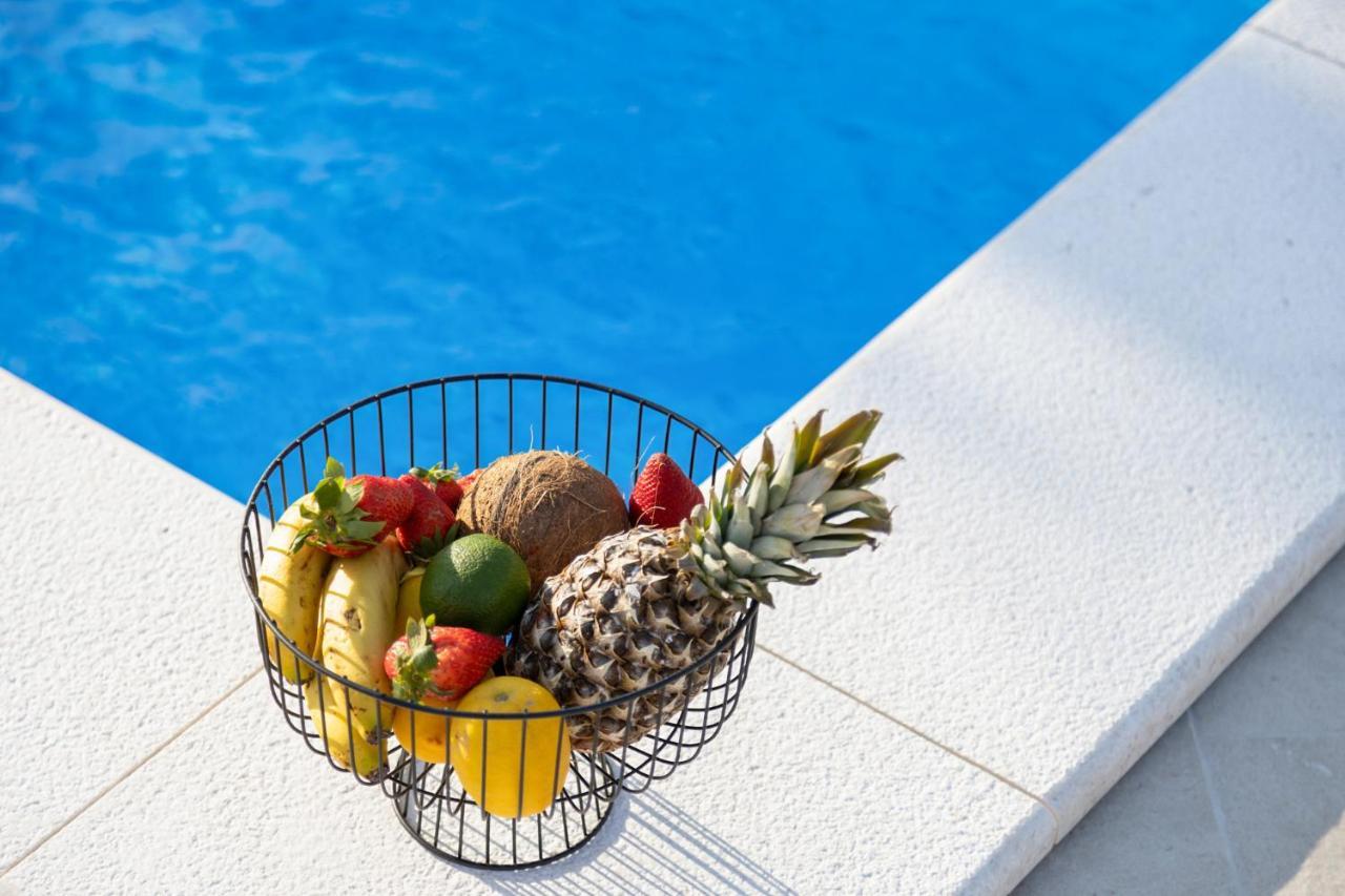 Villa Mediterra Prima Nin Bagian luar foto